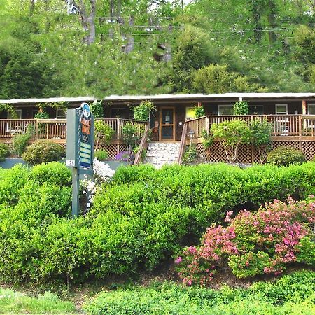 The Chimney Rock Inn & Cottages Экстерьер фото