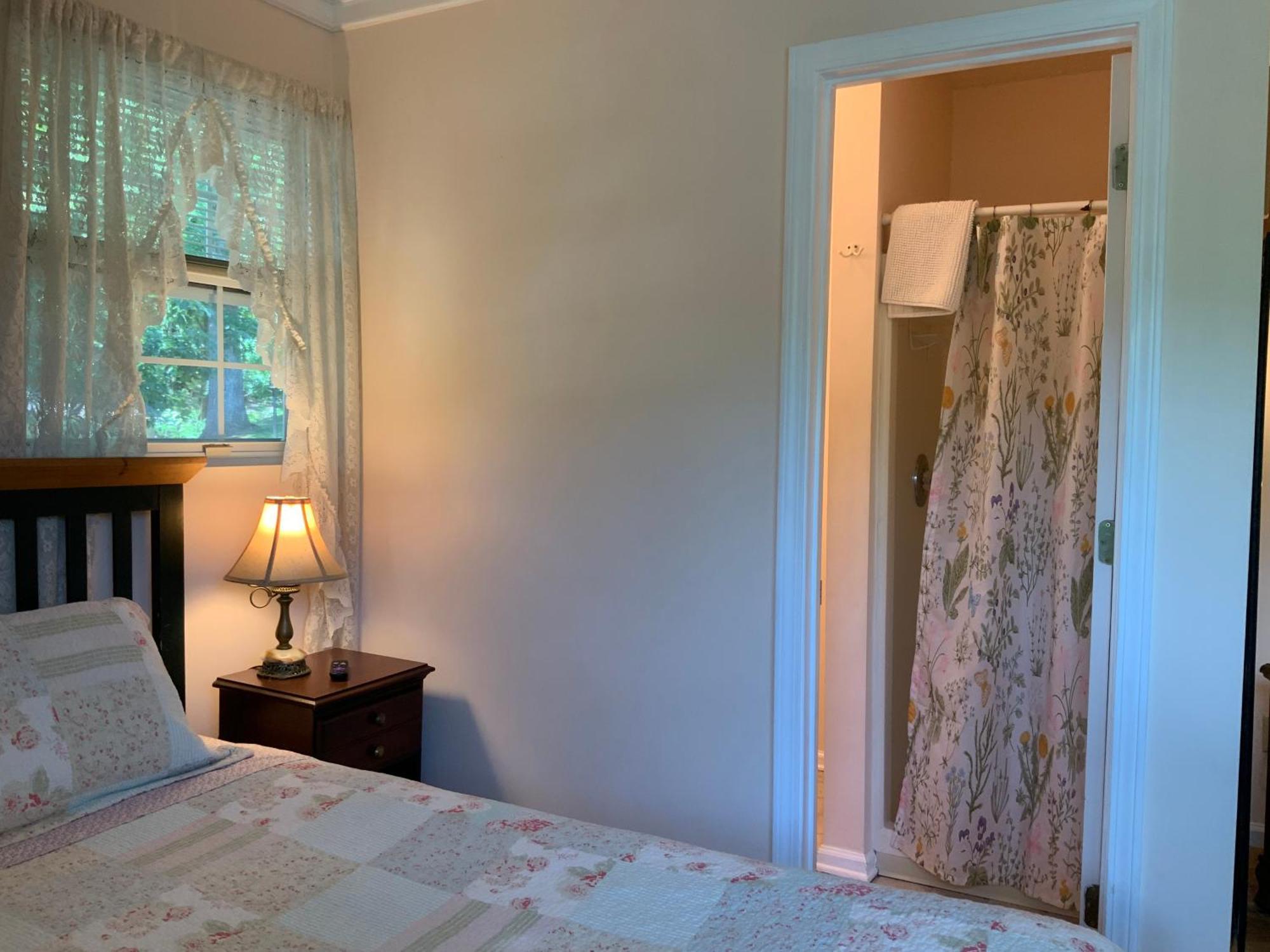 The Chimney Rock Inn & Cottages Экстерьер фото