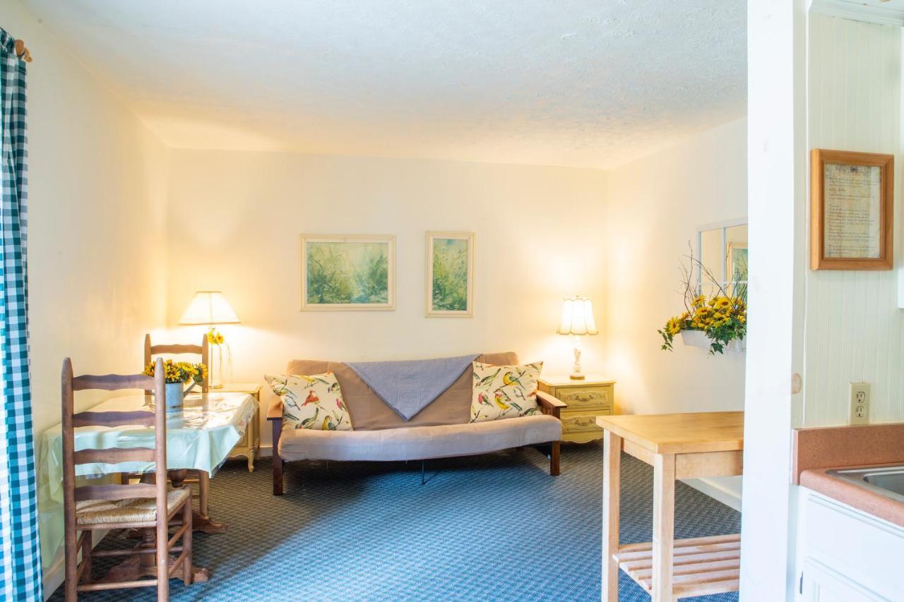 The Chimney Rock Inn & Cottages Экстерьер фото