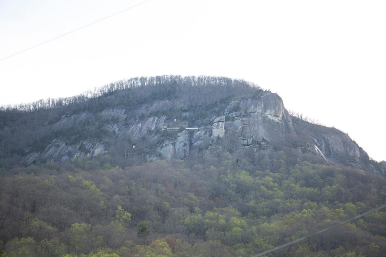 The Chimney Rock Inn & Cottages Экстерьер фото